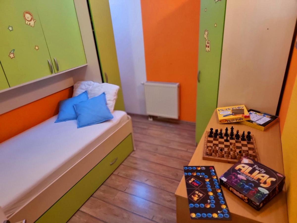 Guest House Klara โซลิน ภายนอก รูปภาพ